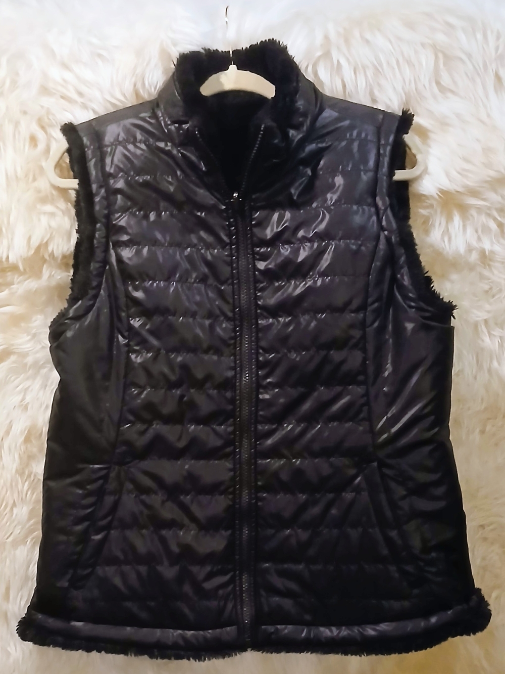 Black Quilted Faux-Fur Trim Women's Vest